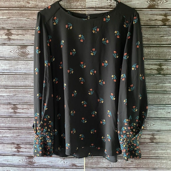 LOFT Tops - LOFT Women's Long-Sleeved Blouse Size L Black Floral